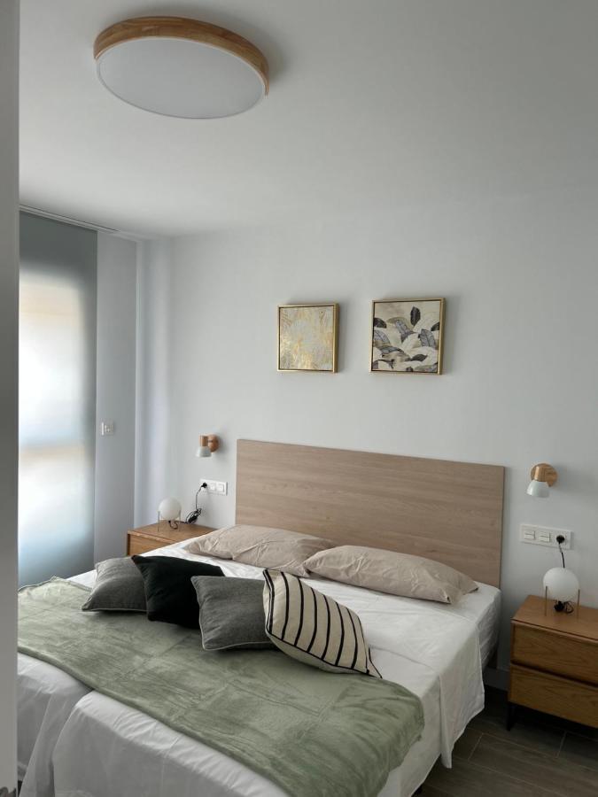 Apartamentos Breton 17 Double Deluxe Alicante Exterior foto